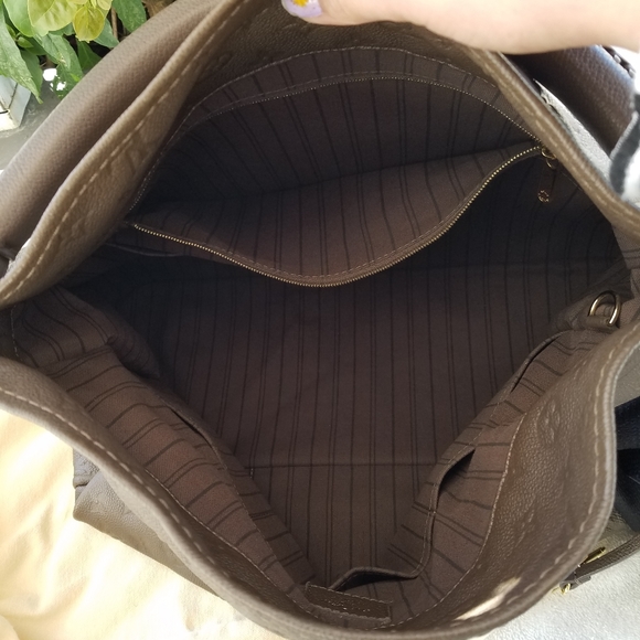 Louis Vuitton empreinte large artsy bag - Picture 6 of 16
